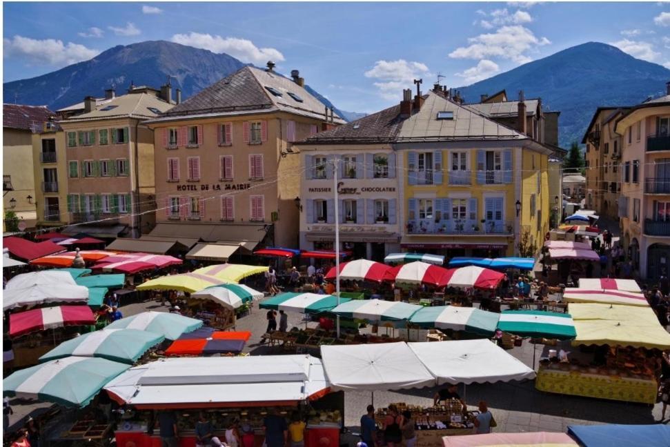 Chic & Moderne Au Coeur De La Vie Embrunaise Екстер'єр фото